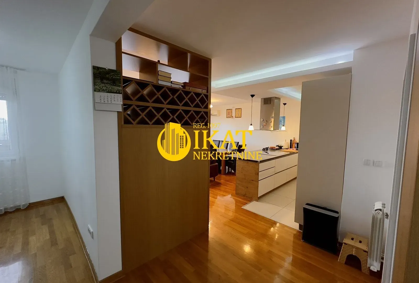 Prodaja, trosoban stan, 110m², Lion, Zvezdara Sve Podlokacije