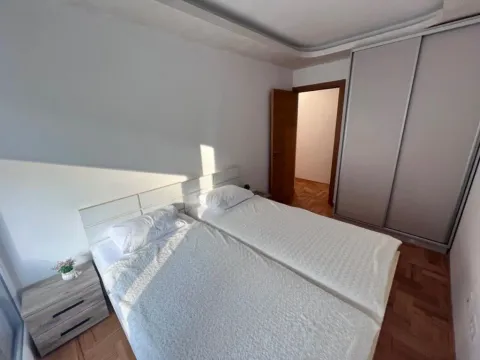 Izdavanje, dvosoban stan, 77m², Dubovica, Budva - image 9