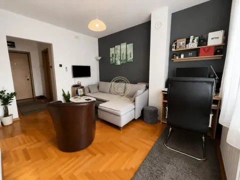 Prodaja, jednosoban stan, 36m², Grbavica, Novi Sad Sve Podlokacije - image 2