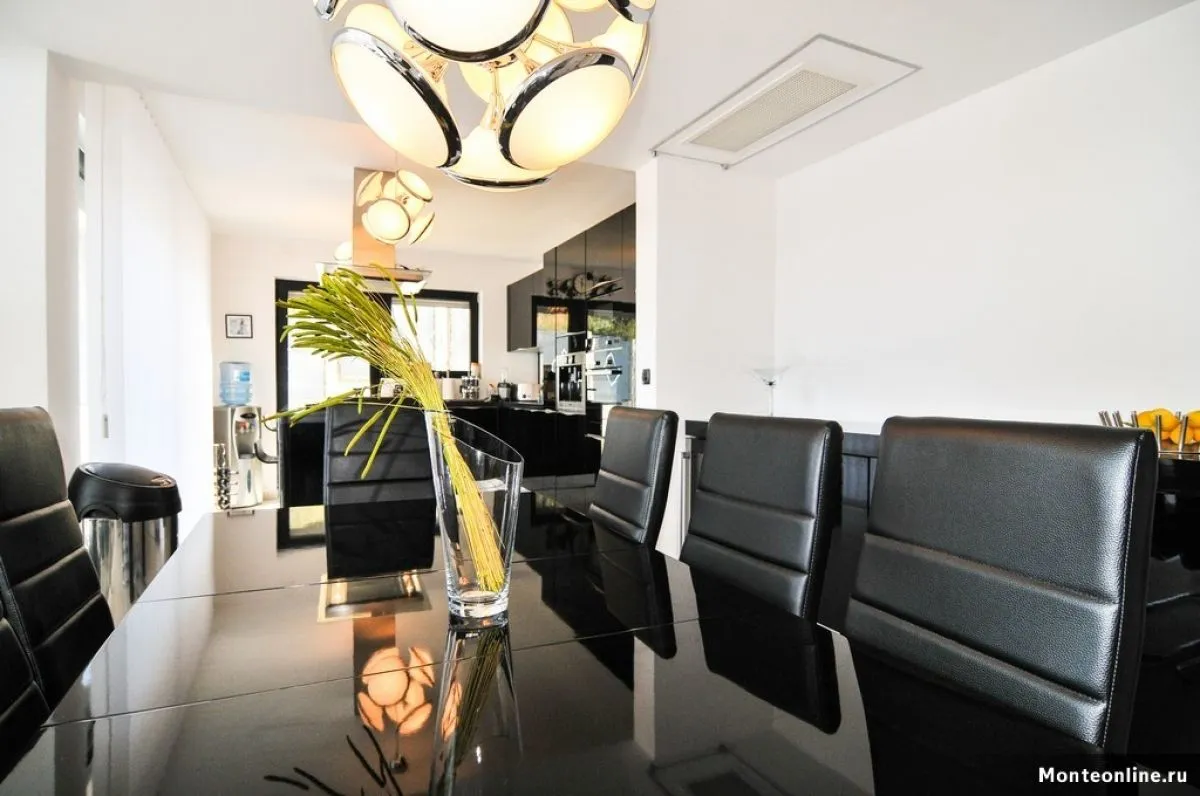 Sale, house, 390m², Tivat, Crna Gora