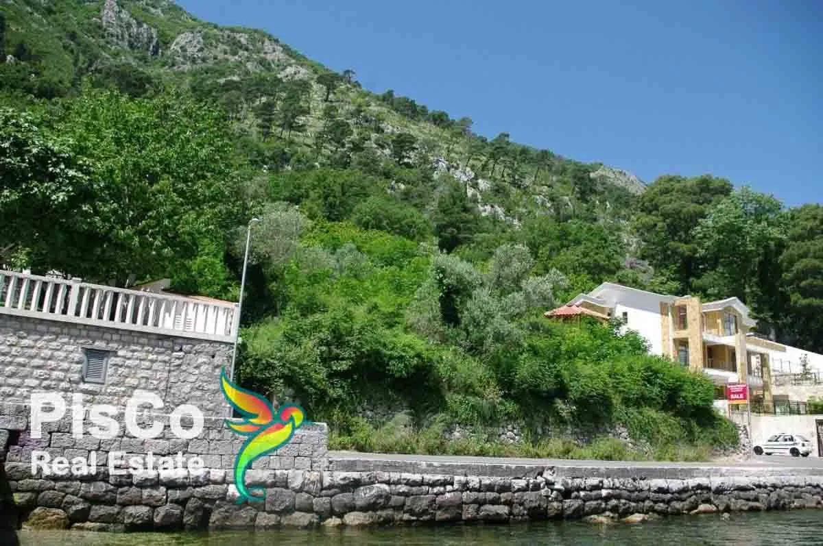 Prodaja, plac, 1m², Kotor, Crna Gora