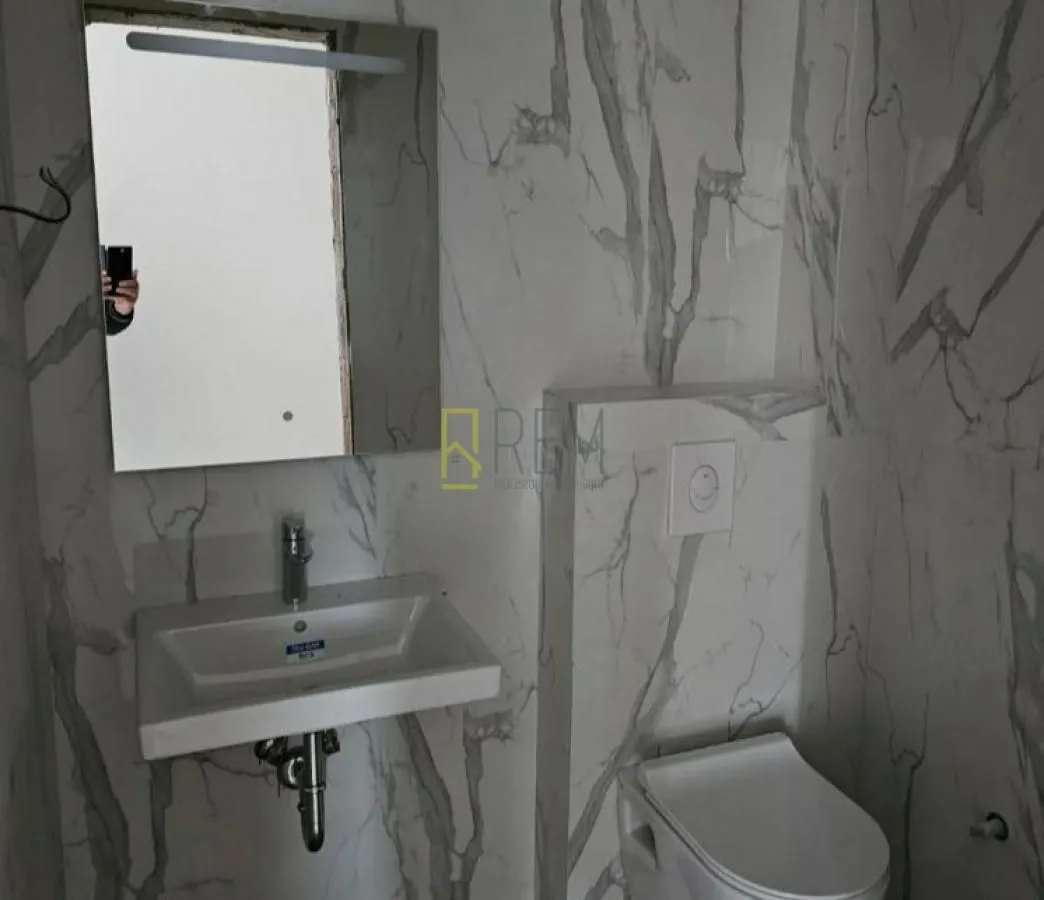 Prodaja, jednosoban stan, 47m², Gorica C, Podgorica
