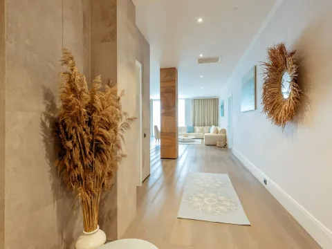 Sale, two bedroom apartment, 190m², Tivat, Crna Gora - image 9