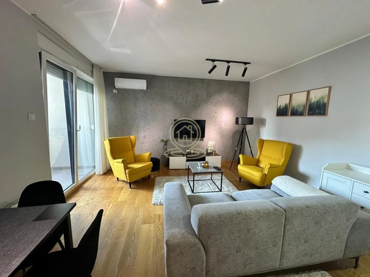 Prodaja, jednosoban stan, 47m², Stari grad, Novi Sad