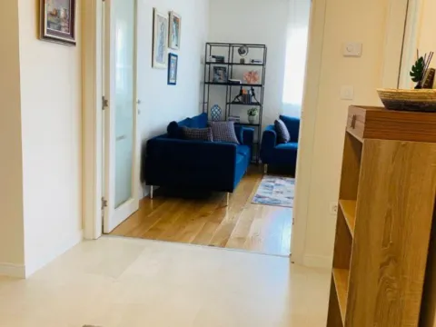 Izdavanje, trosoban stan, 95m², Central Point, Podgorica - image 9