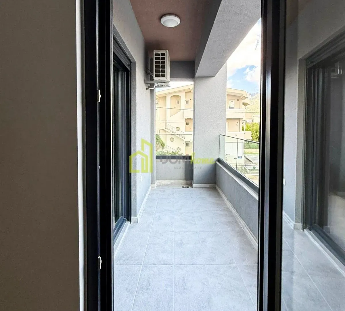 Izdavanje, jednosoban stan, 52m², Šušanj, Bar