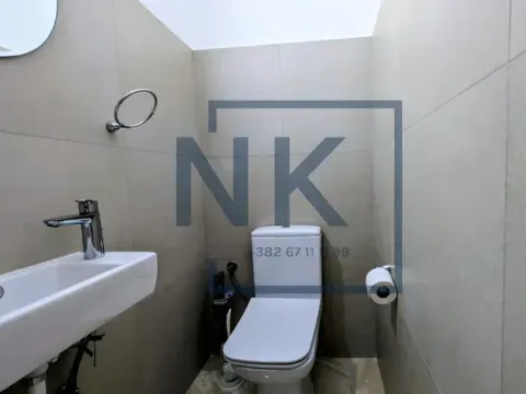 Rent, two bedroom apartment, 78m², Blok 5, Podgorica - image 17