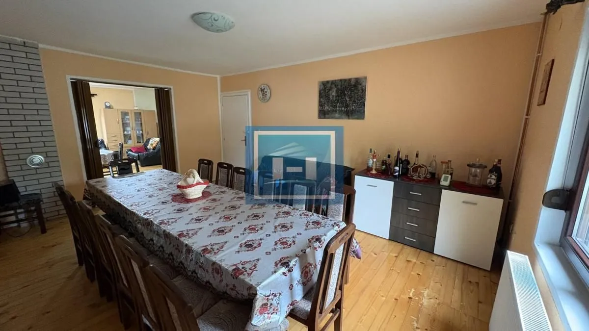 Prodaja, kuća, 275m², Mali Popović, Jagodina