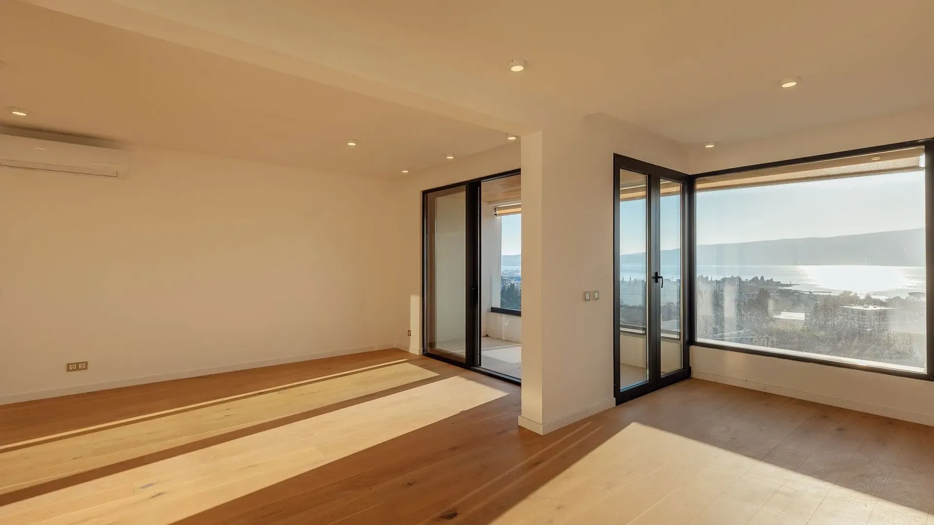 Prodaja, dvosoban stan, 104m², Donja Lastva, Tivat