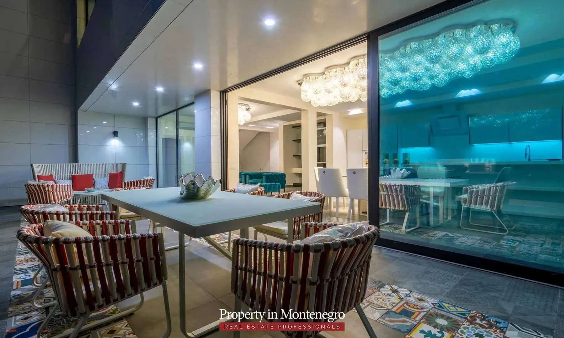 Sale, house, 831m², Bečići, Budva