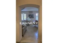 Izdavanje, trosoban stan, 73m², Slavija, Vračar Sve Podlokacije - image 3