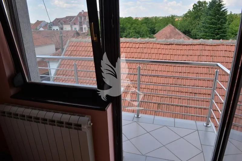 Sale, house, 554m², Mladenovac, Beograd