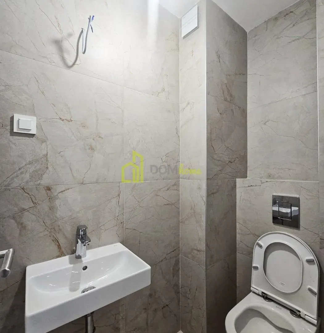 Izdavanje, dvosoban stan, 64m², Tološka šuma, Podgorica