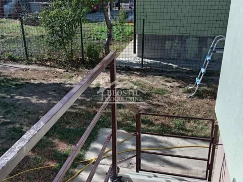 Prodaja, kuća, 359m², Pančevo, Srbija - image 3