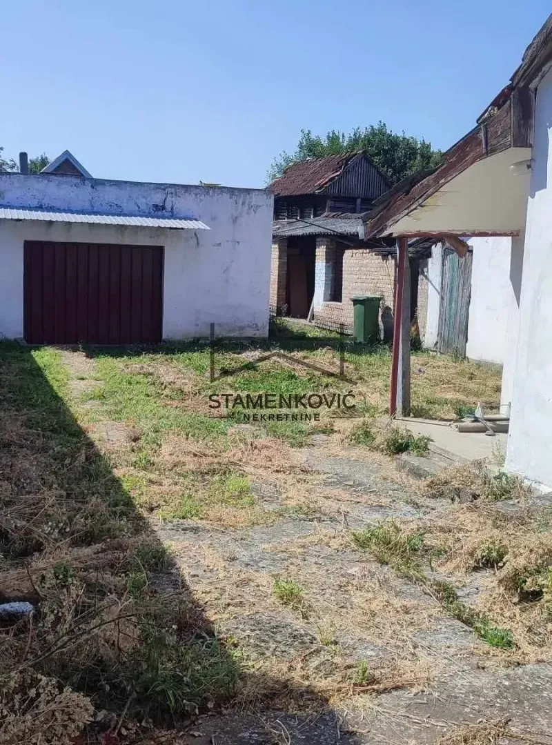 Prodaja, kuća, 81m², Veternik, Novi Sad Sve Podlokacije