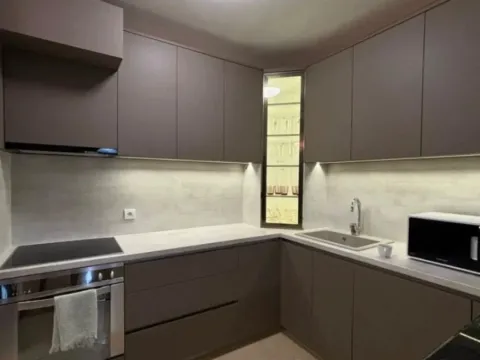 Izdavanje, dvosoban stan, 95m², Vezirov Most, Podgorica - image 7