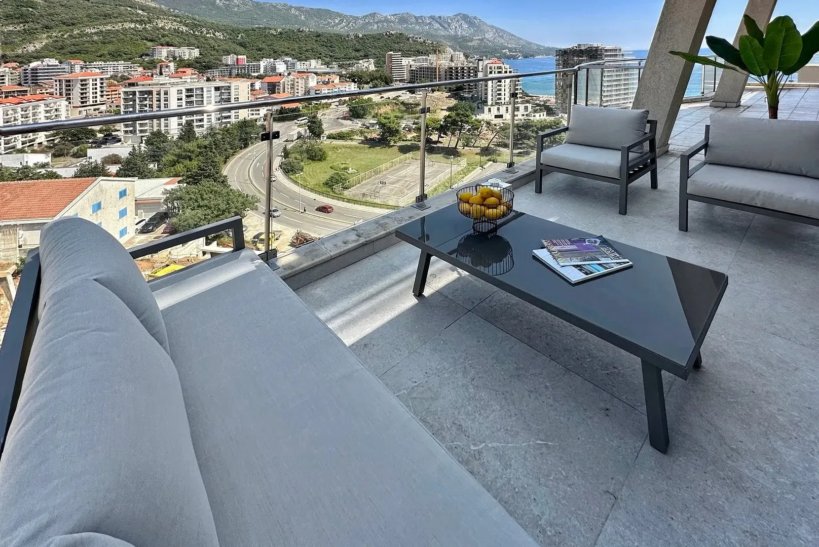 Sale, apartment, 95m², Bečići, Budva