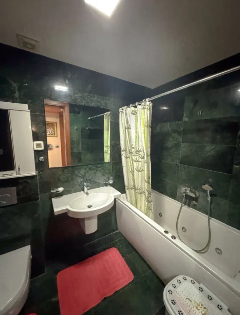 Izdavanje, jednosoban stan, 50m², Preko Morače, Podgorica