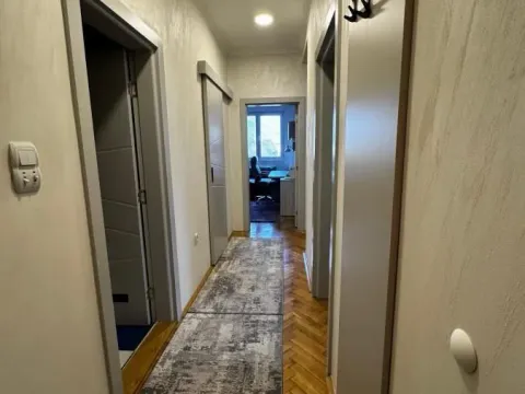 Prodaja, trosoban stan, 68m², Centar, Novi Sad - image 16