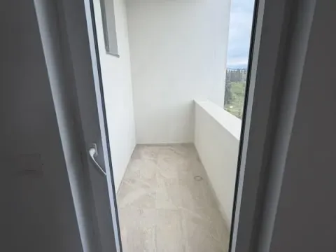 Sale, studio apartment, 33m², Ulcinj, Crna Gora - image 8