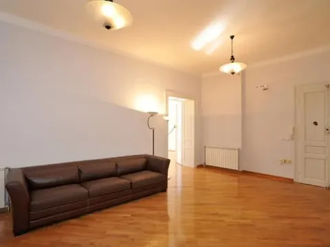 Izdavanje, poslovni prostor, 160m², Stari Grad, Beograd - image 5
