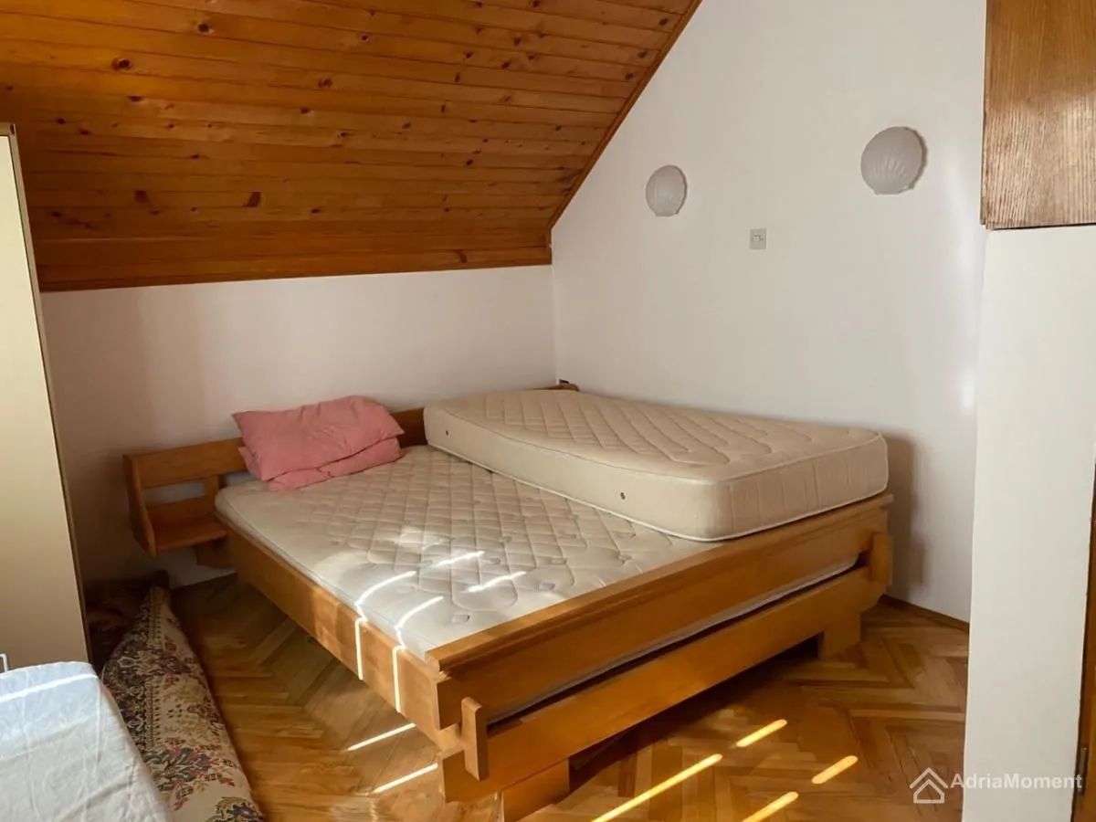 Prodaja, kuća, 140m², Šušanj, Bar