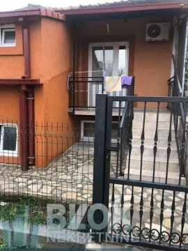 Izdavanje, jednosoban stan, 32m², Centar, Podgorica - image 2