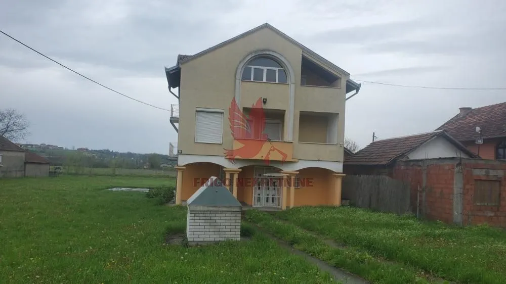 Sale, house, 400m², Mladenovac, Beograd