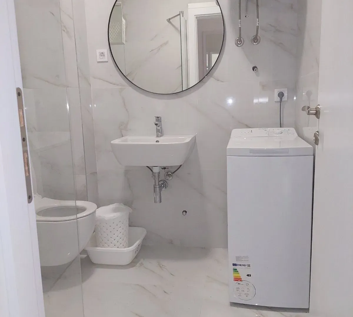 Rent, one bedroom apartment, 69m², Slovenska Plaža, Budva