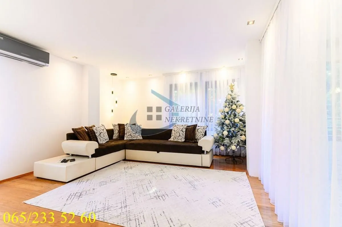 Prodaja, trosoban stan, 95m², Čukarica, Beograd