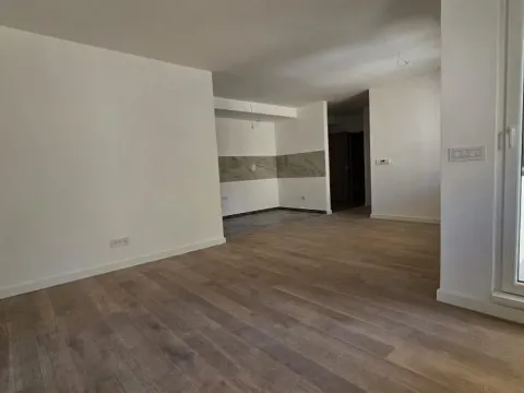 Prodaja, dvosoban stan, 58m², Zemun Gornji Grad, Zemun Sve Podlokacije - image 4