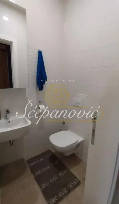 Prodaja, dvosoban stan, 56m², Rotkvarija, Novi Sad Sve Podlokacije