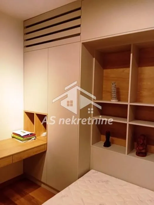 Rent, three bedroom apartment, 98m², Novi Beograd Blok 65, Novi Beograd Sve Podlokacije