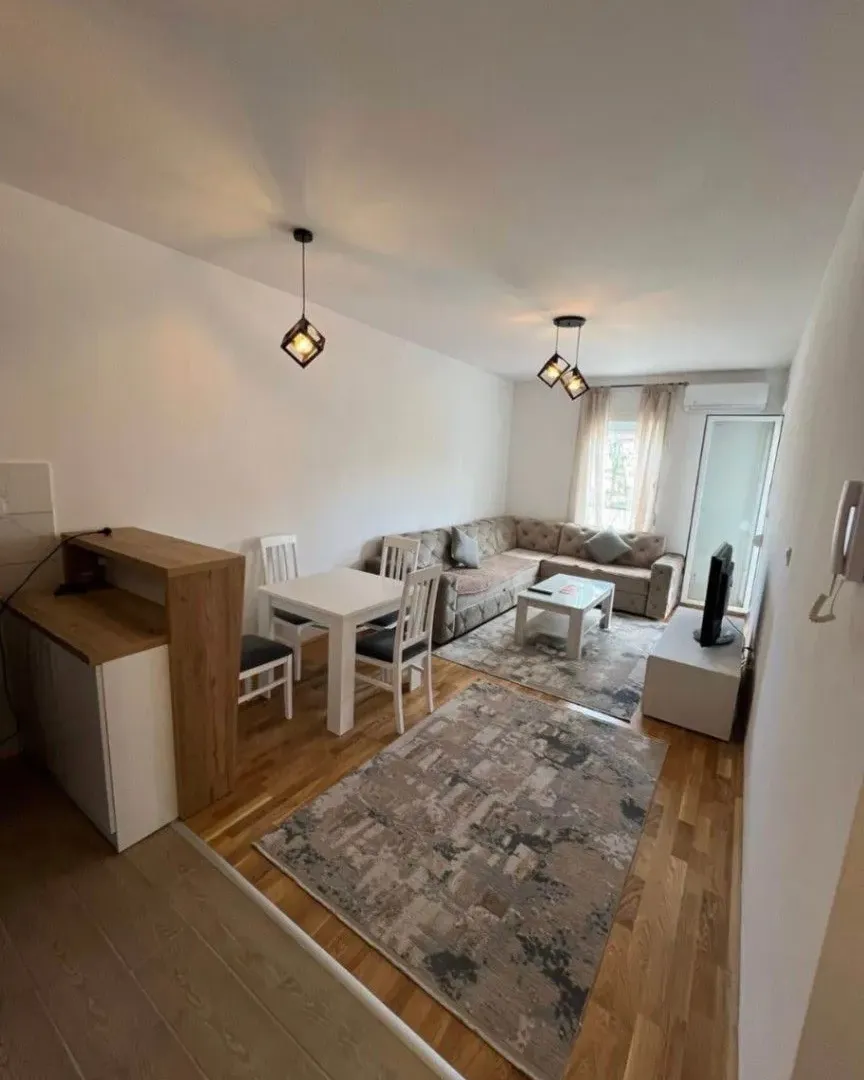Izdavanje, jednosoban stan, 45m², City Kvart, Podgorica