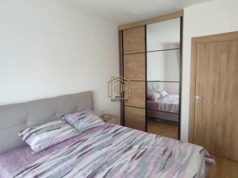 Izdavanje, jednosoban stan, 36m², Stari Aerodrom, Podgorica - image 3