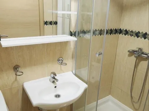 Prodaja, jednosoban stan, 37m², Centar, Podgorica - image 7