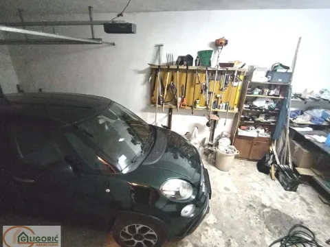 Prodaja, kuća, 175m², Zemun Ugrinovci, Zemun Sve Podlokacije - image 11