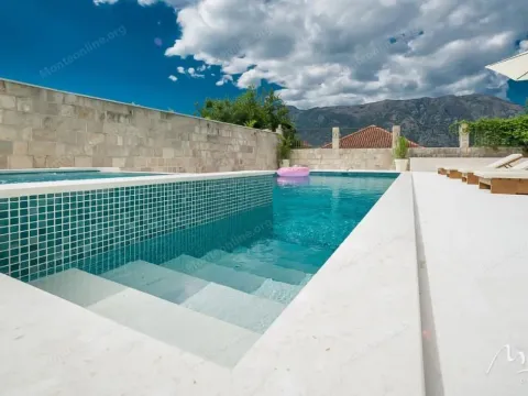 Sale, house, 350m², Stoliv, Kotor - image 4