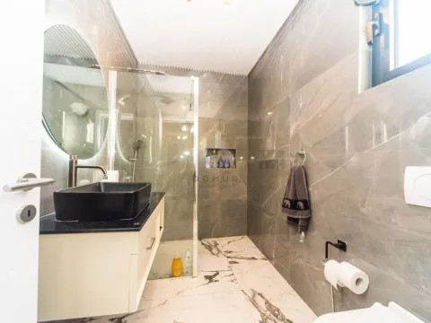 Rent, house, 125m², Gornja Gorica, Podgorica - image 16