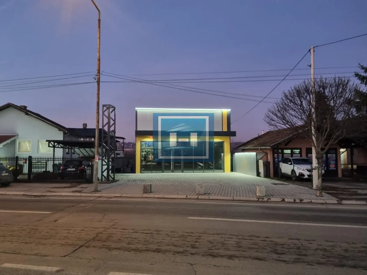 Rent, office space, 430m², Gloždak, Paraćin