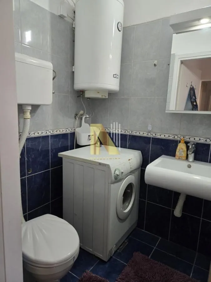 Rent, office space, 69m², Železnička Stanica, Novi Sad Sve Podlokacije