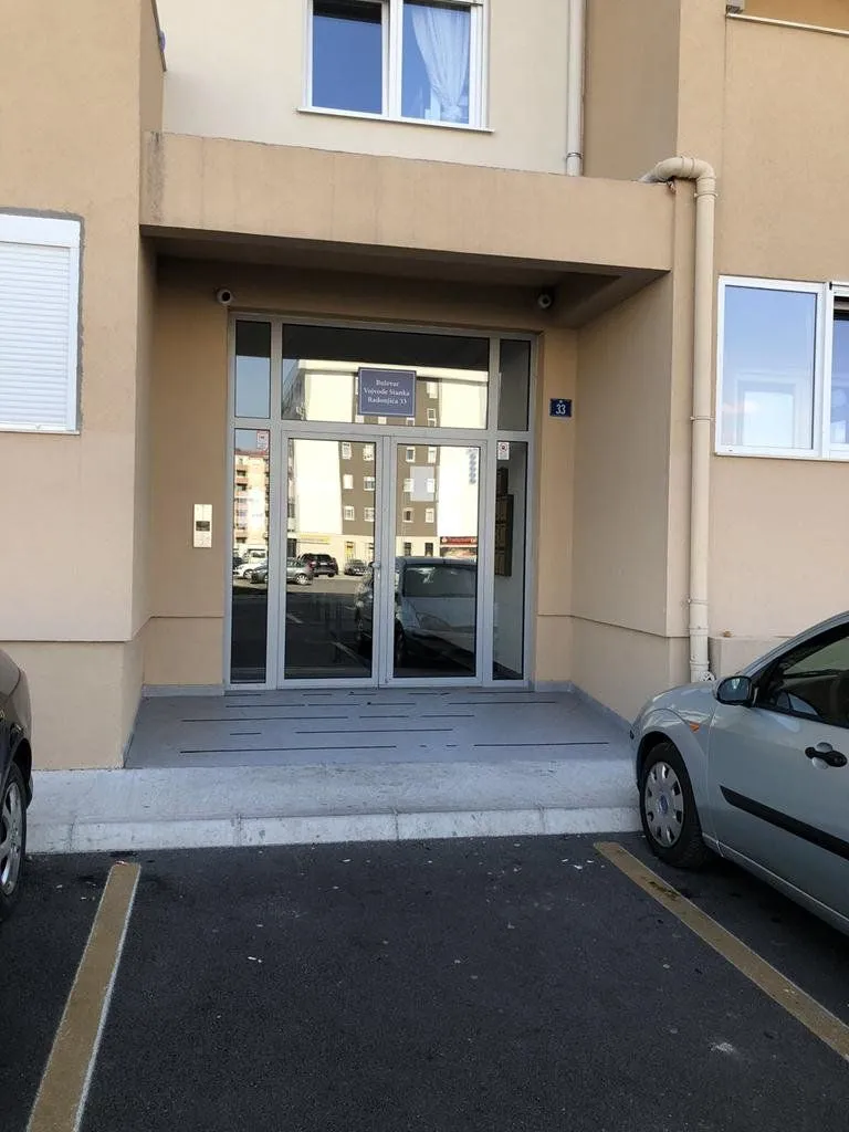 Izdavanje, jednosoban stan, 50m², Tuški Put, Podgorica