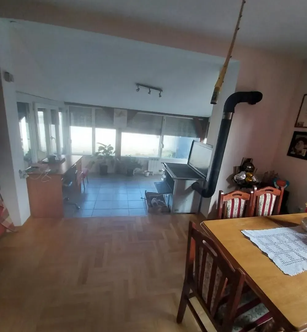Prodaja, kuća, 200m², Krnjaca, Palilula Sve Podlokacije
