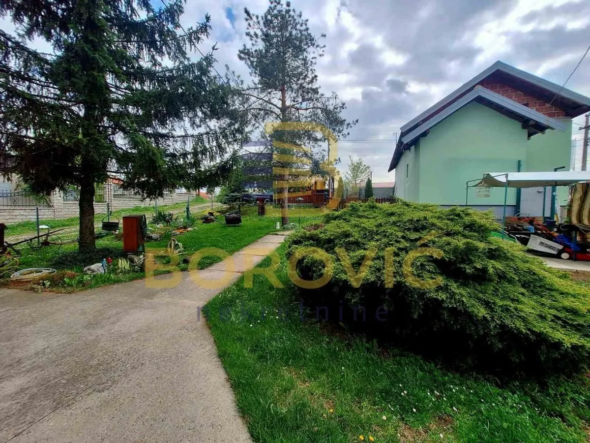 Sale, house, 259m², Voždovac Sve Podlokacije, Beograd