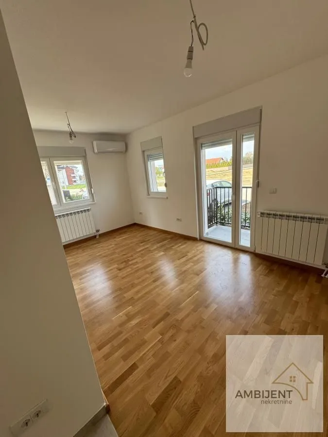 Rent, three bedroom apartment, 56m², Ledine, Beograd