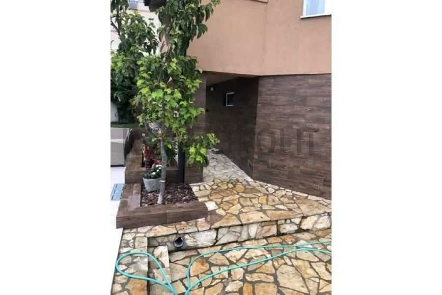 Prodaja, kuća, 320m², Višnjička Banja, Palilula Sve Podlokacije