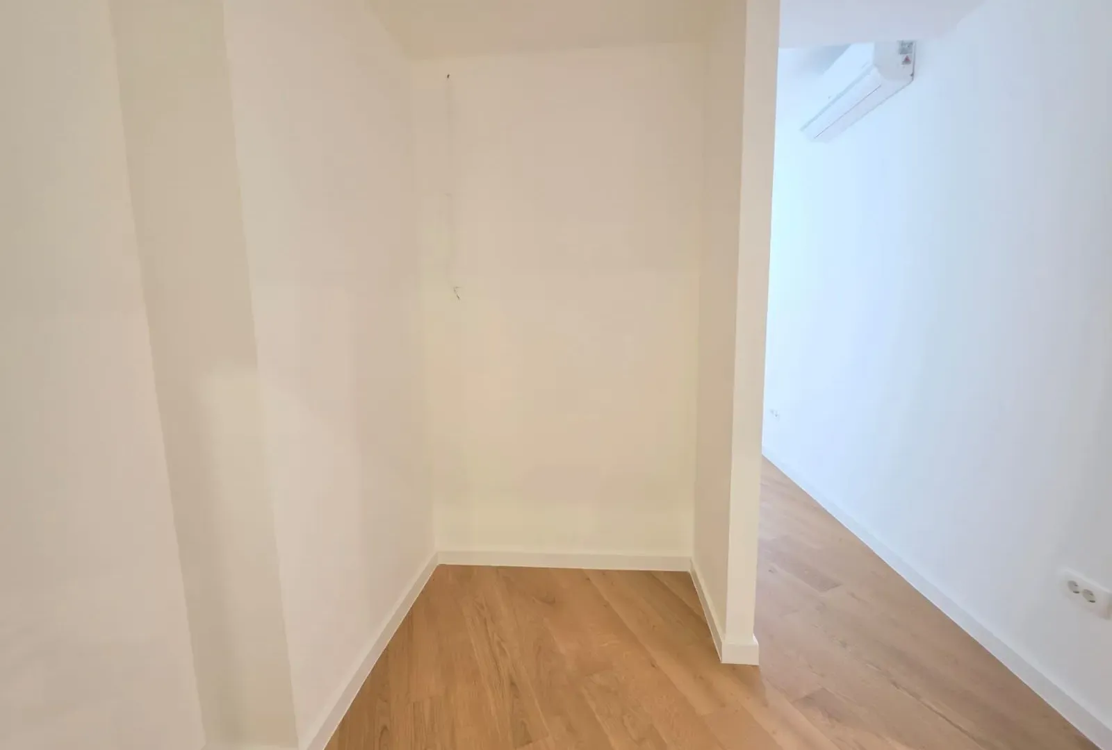 Prodaja, dvosoban stan, 109m², Bečići, Budva