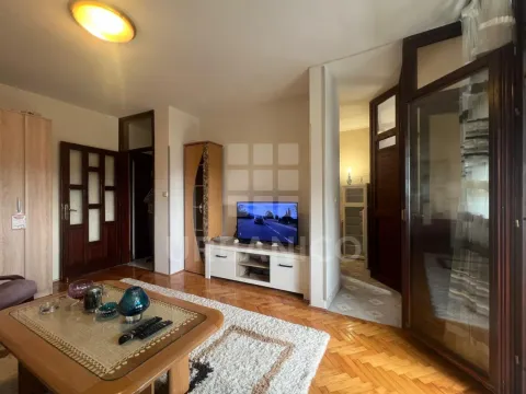 Rent, one bedroom apartment, 40m², Stari Aerodrom, Podgorica - image 2
