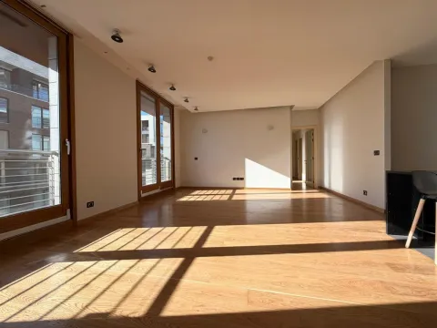 Izdavanje, dvosoban stan, 105m², Kod Capital Plaze, Podgorica - image 1