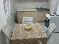 Izdavanje, dvosoban stan, 90m², Zagorič, Podgorica - image 6